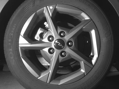 Used 2025 Kia K4 LXS image 15