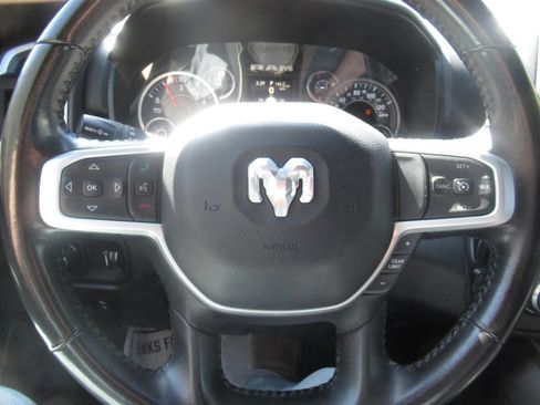Used 2021 RAM 1500 Big Horn AWD/4WD image 22