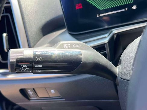 Certified 2025 Kia Sorento S AWD/4WD image 22