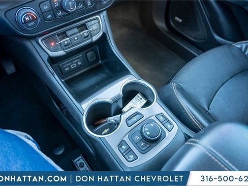 Used 2022 GMC Terrain AT4 w/ Infotainment Package II image 15