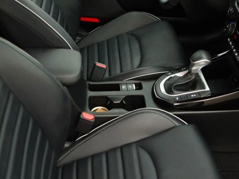 Used 2024 Kia Forte GT-Line w/ GT-Line Premium Package image 49