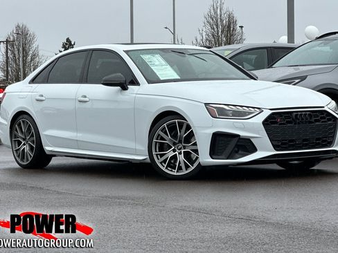 Used 2022 Audi S4 Prestige image 1