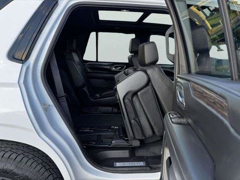 Used 2023 Chevrolet Tahoe Z71 w/ Luxury Package AWD/4WD image 44