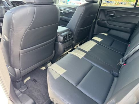 New 2025 Honda Ridgeline RTL image 15