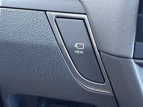 Used 2025 Lexus GX 550 image 35