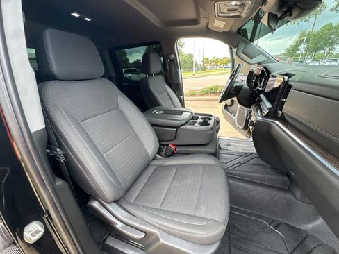 Used 2023 Chevrolet Silverado 1500 LT w/ Safety Package RWD image 15