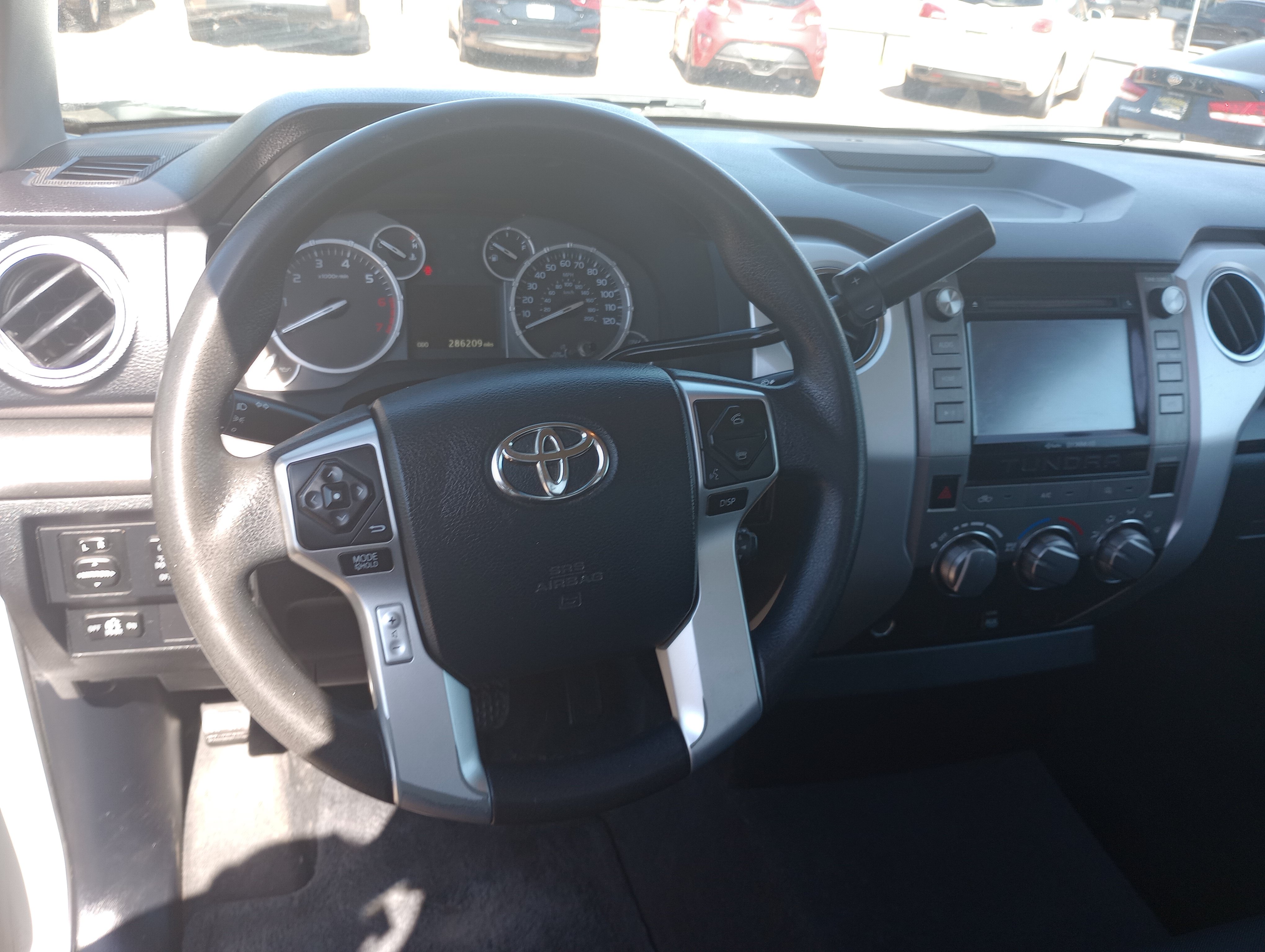 Used 2014 Toyota Tundra SR RWD image 9