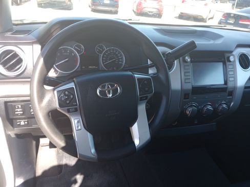 Used 2014 Toyota Tundra SR RWD image 9