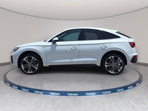 Used 2023 Audi Q5 2.0T Premium Plus w/ Premium Plus Package AWD/4WD image 9