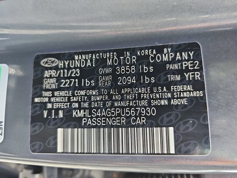 Used 2023 Hyundai Elantra SEL w/ Convenience Package FWD image 40