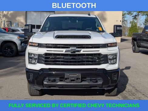 Used 2024 Chevrolet Silverado 2500 Custom w/ Custom Value Package image 11
