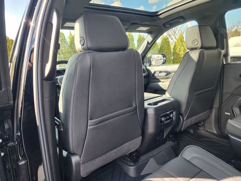 New 2026 Chevrolet Suburban RST w/ Comfort Package image 15
