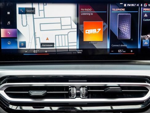 Used 2024 BMW M440i Convertible w/ Premium Package image 26