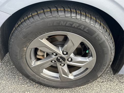 Used 2024 Kia K5 LXS image 17