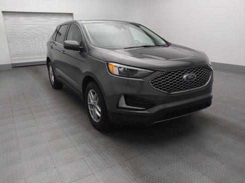 Used 2024 Ford Edge SEL image 13