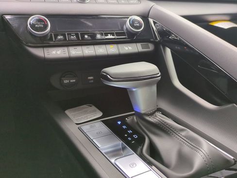 New 2026 Hyundai Elantra Limited image 20