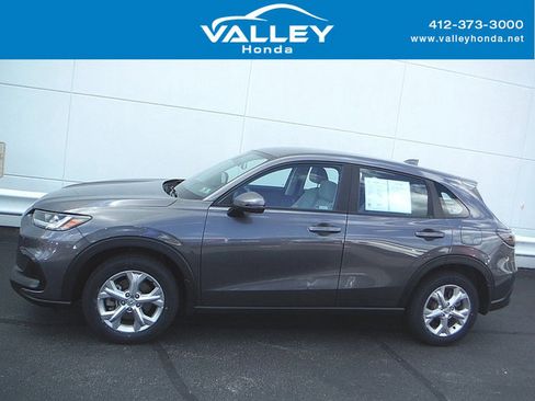 Used 2023 Honda HR-V LX image 2