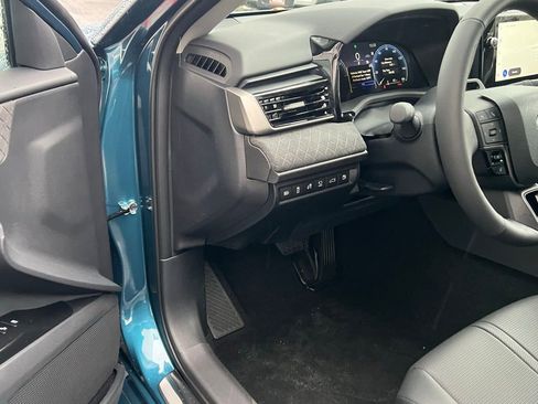 New 2026 Toyota Camry XLE AWD/4WD image 14