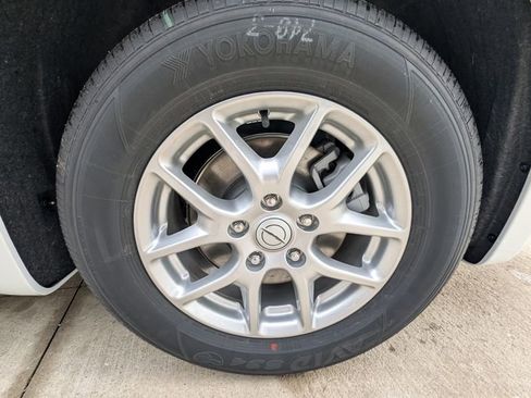 New 2026 Chrysler Voyager LX image 43