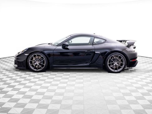Used 2020 Porsche 718 Cayman GT4 image 2