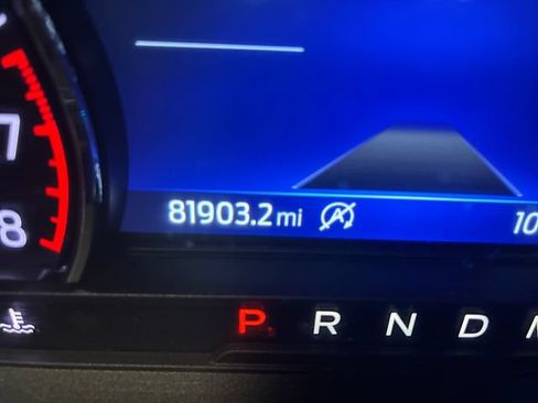 Used 2020 Ford Explorer XLT RWD image 17