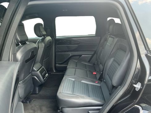 Certified 2024 Lincoln Nautilus Reserve w/ Jet Appearance Package (87T) AWD/4WD image 21