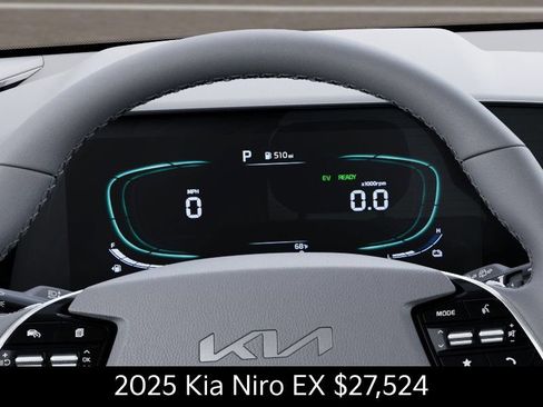 Used 2025 Kia Niro EX FWD image 21