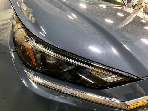 Used 2024 Toyota Grand Highlander Limited image 28