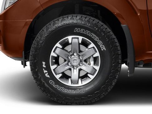 Used 2016 Nissan Frontier PRO-4X AWD/4WD image 13