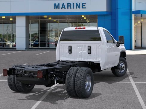 New 2026 Chevrolet Silverado 3500 W/T AWD/4WD image 4