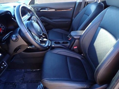 Used 2022 Kia Seltos EX image 11