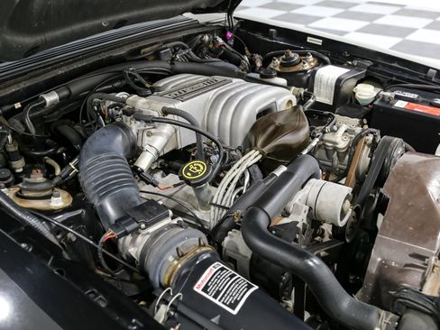 Used 1989 Ford Mustang LX image 12