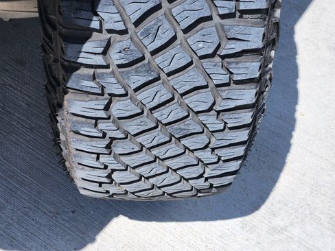 Used 2024 Ford Bronco Badlands AWD/4WD image 12