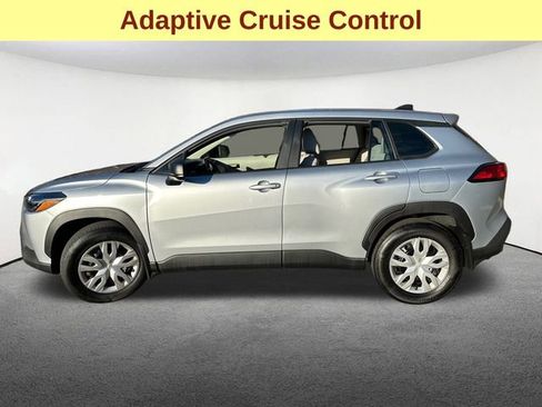 Certified 2025 Toyota Corolla Cross L image 7