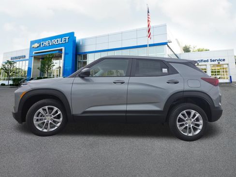 New 2026 Chevrolet TrailBlazer LS w/ LS Convenience Package AWD/4WD image 15