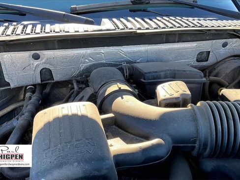 Used 2014 Ford Expedition EL XLT w/ Equipment Group 202A image 33