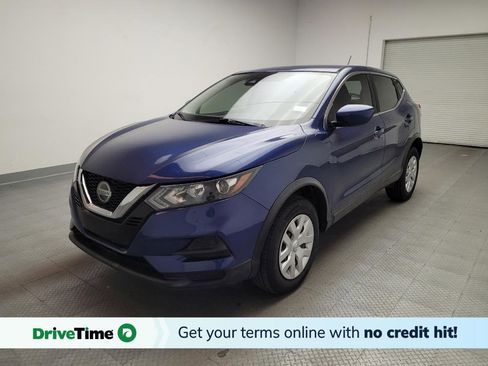 Used 2020 Nissan Rogue Sport S image 1