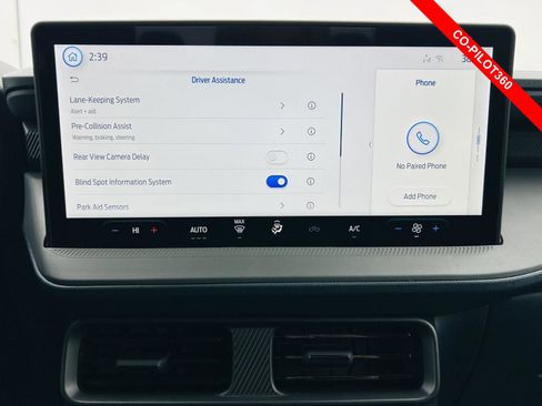 New 2026 Ford Maverick XL image 5