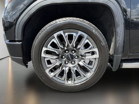 Certified 2023 GMC Sierra 1500 Denali Ultimate AWD/4WD image 11