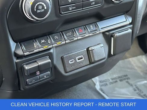 Used 2024 Chevrolet Silverado 1500 Custom image 8
