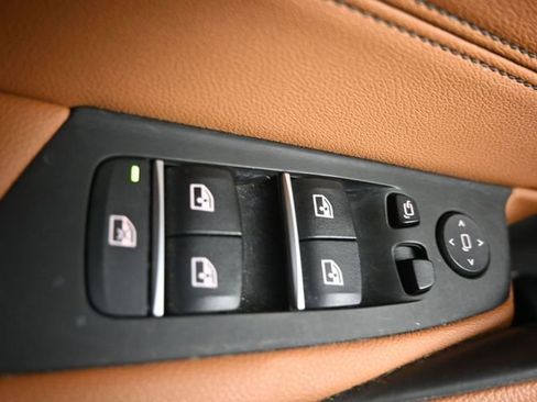 Used 2021 BMW 540i RWD image 29