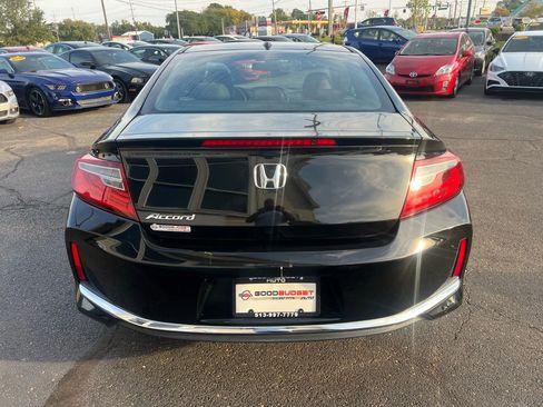 Used 2017 Honda Accord EX-L image 8
