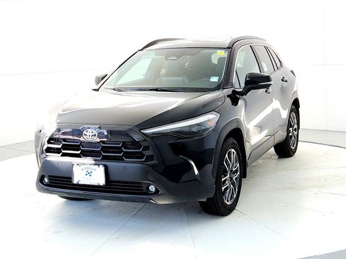 New 2026 Toyota Corolla Cross XLE image 2