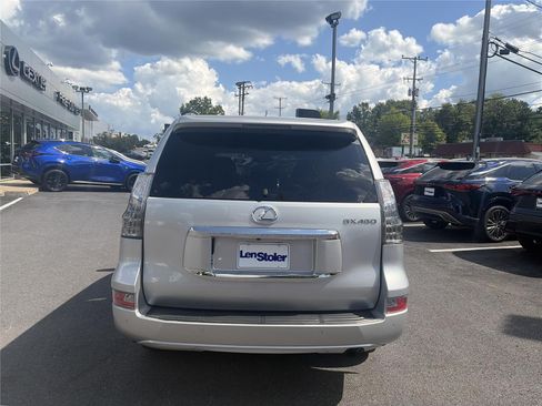 Used 2019 Lexus GX 460 Premium AWD/4WD image 4