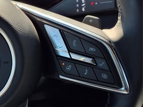 Certified 2025 Buick Enclave Preferred image 15