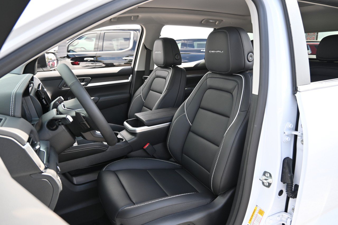 New 2027 GMC Terrain Denali AWD/4WD image 18