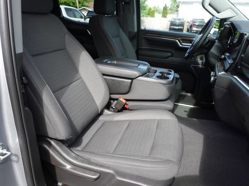 Used 2023 Chevrolet Silverado 1500 LT AWD/4WD image 34