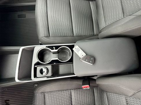 New 2026 Chevrolet Equinox LT image 54