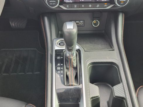Used 2020 Nissan Sentra SR w/ Premium Package FWD image 24