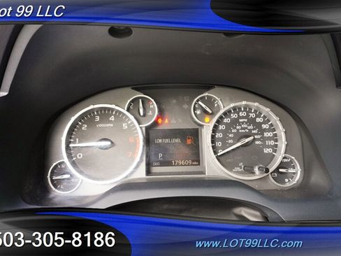 Used 2014 Toyota Tundra SR5 w/ TRD Off Road Package AWD/4WD image 26